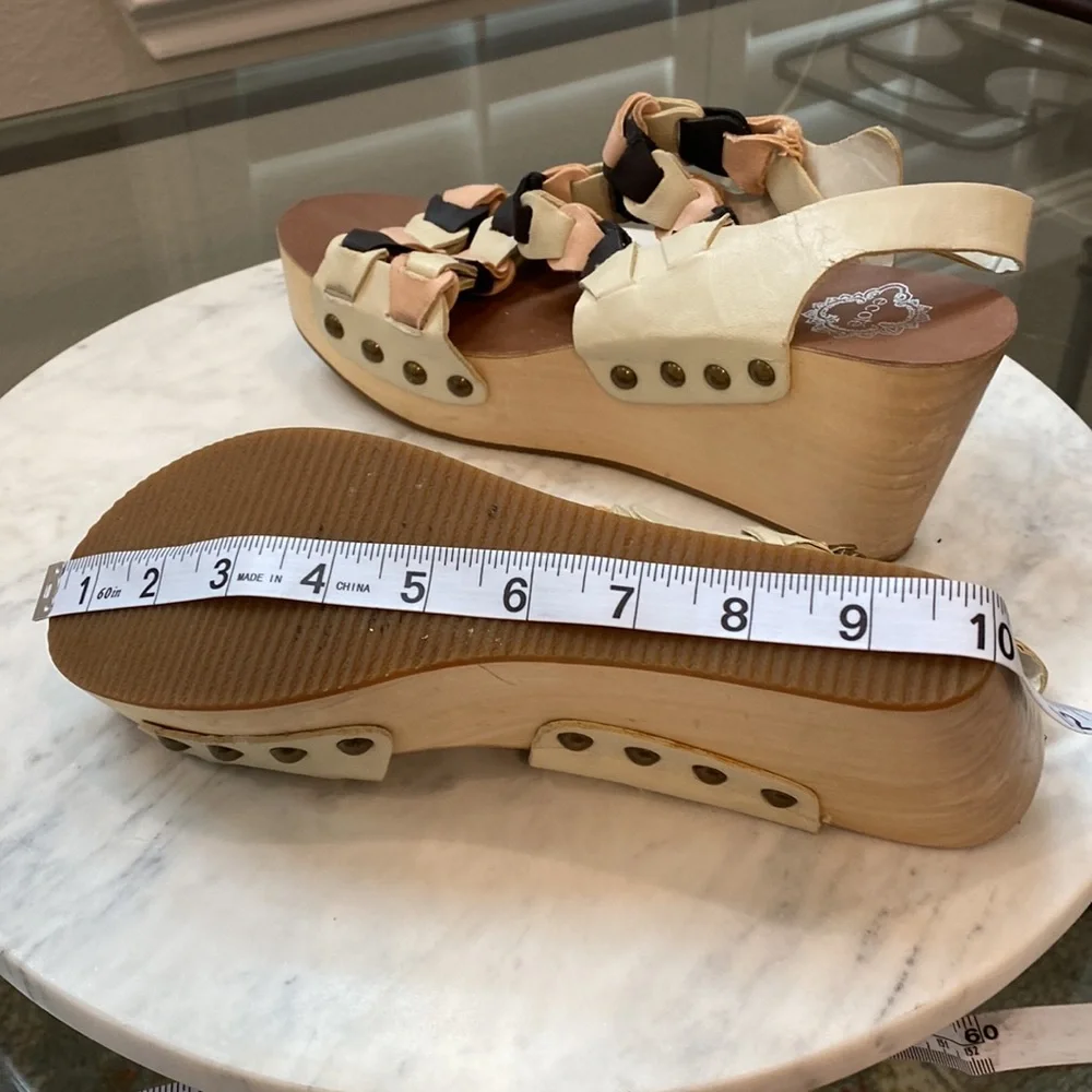 Urban Outfitters Ecote Tri-Color Playform Sandals